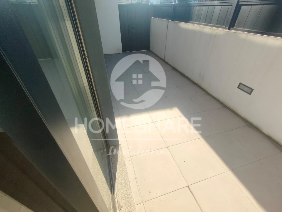 Moradia T3 para Venda em Campo e Sobrado Foto 16