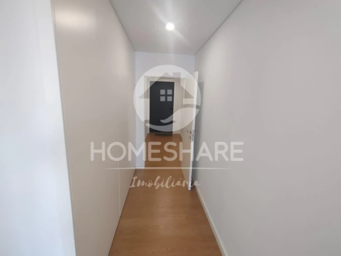 Moradia T3 para Venda em Campo e Sobrado Foto 8