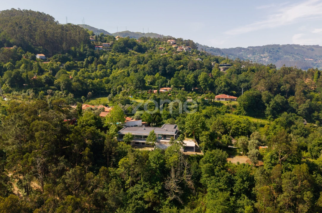 Moradia T4 para Venda em Ventosa e Cova Foto 43