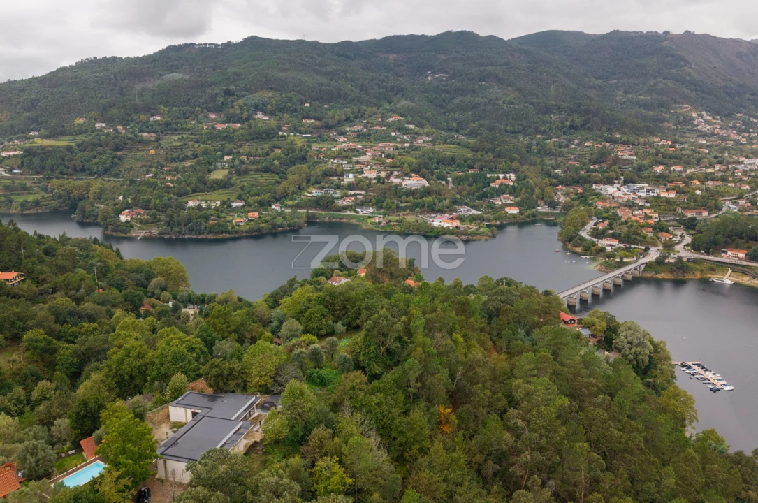 Moradia T4 para Venda em Ventosa e Cova Foto 39