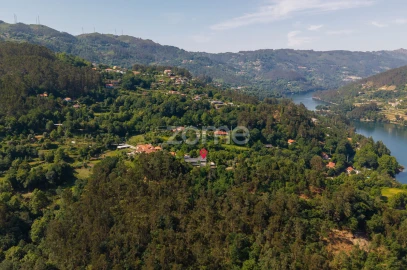 Moradia T4 para Venda em Ventosa e Cova