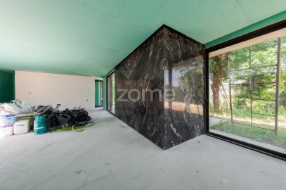 Moradia T4 para Venda em Ventosa e Cova