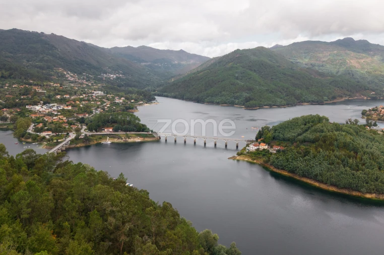 Moradia T4 para Venda em Ventosa e Cova Foto 45