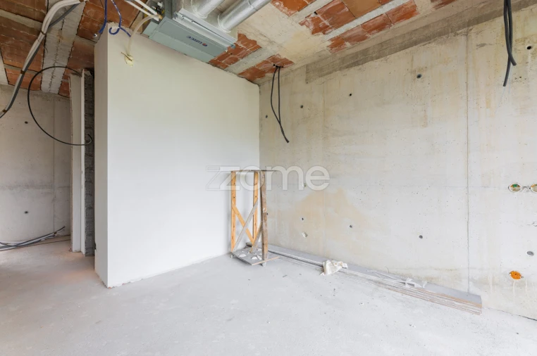 Moradia T4 para Venda em Ventosa e Cova Foto 16