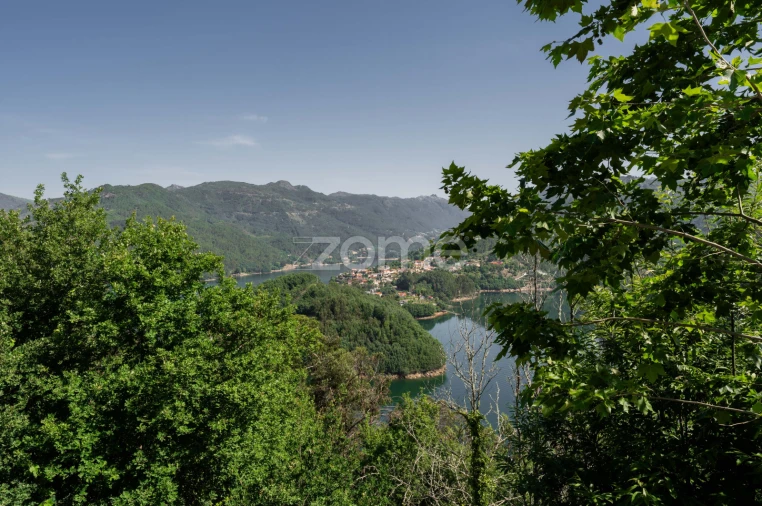 Moradia T4 para Venda em Ventosa e Cova Foto 48