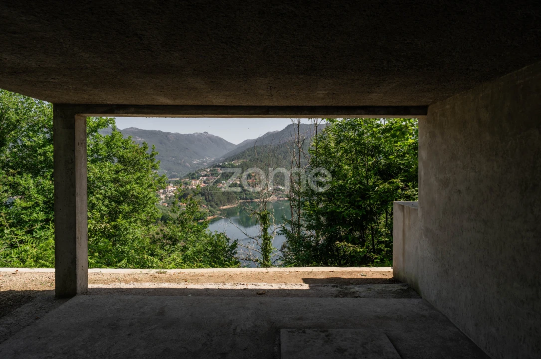 Moradia T4 para Venda em Ventosa e Cova Foto 55
