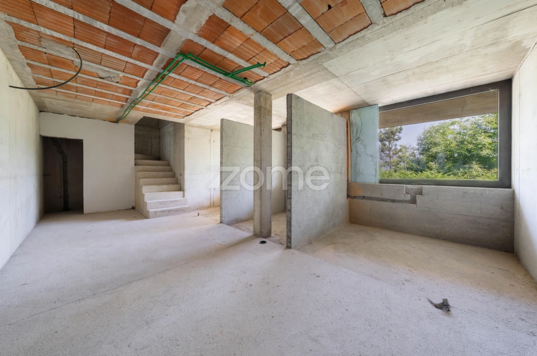 Moradia T4 para Venda em Ventosa e Cova Foto 29
