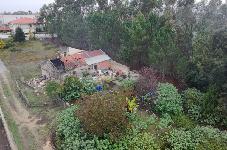 Moradia T1 para Venda em Gondifelos, Cavalões e Outiz Foto 7