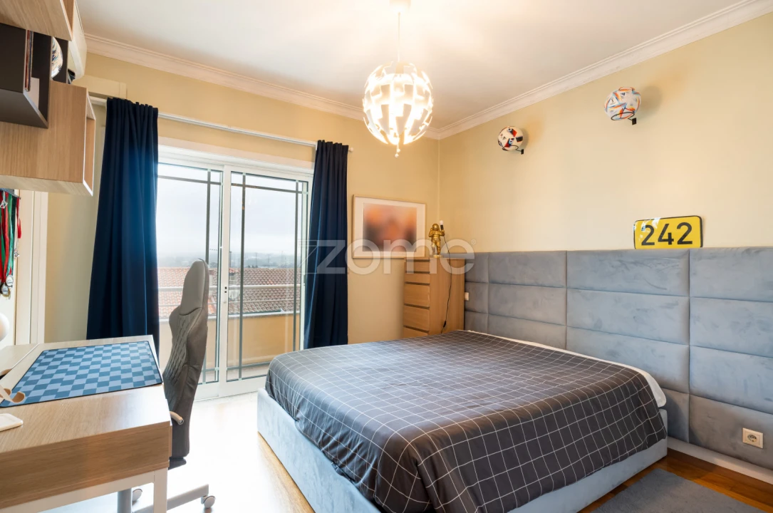 Moradia T3 para Venda em Campo e Sobrado Foto 15