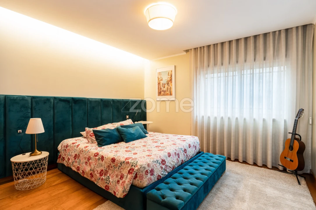 Moradia T3 para Venda em Campo e Sobrado Foto 12