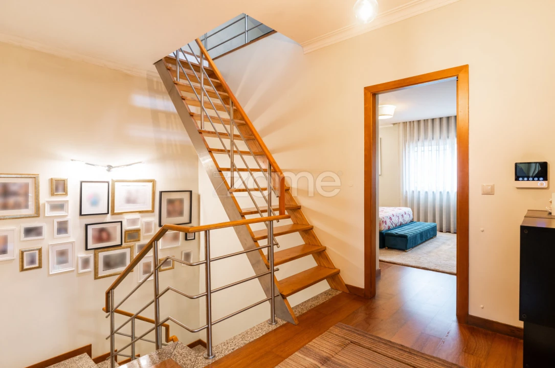 Moradia T3 para Venda em Campo e Sobrado Foto 11