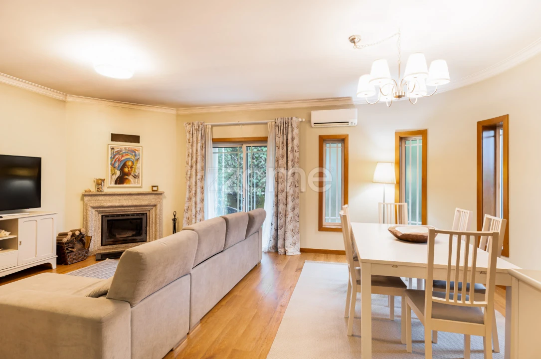 Moradia T3 para Venda em Campo e Sobrado Foto 1