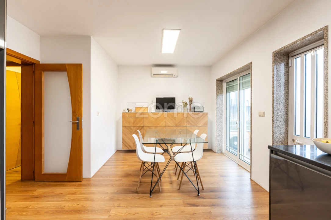 Moradia T3 para Venda em Campo e Sobrado Foto 9