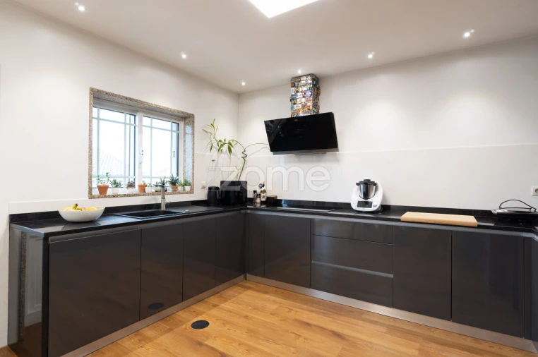 Moradia T3 para Venda em Campo e Sobrado Foto 8