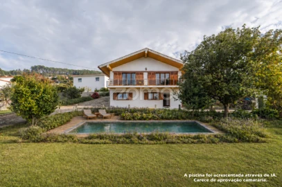 Moradia T4 para Venda em Gondarem