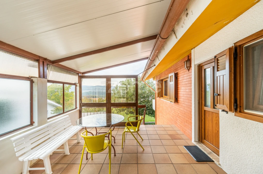 Moradia T4 para Venda em Gondarem Foto 20