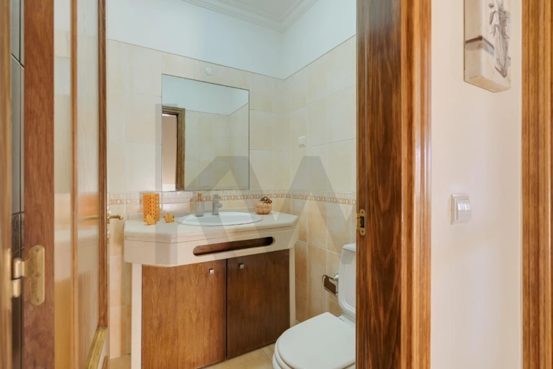 Moradia T3 para Venda em Venda do Pinheiro e Santo Estêvão das Galés Foto 18