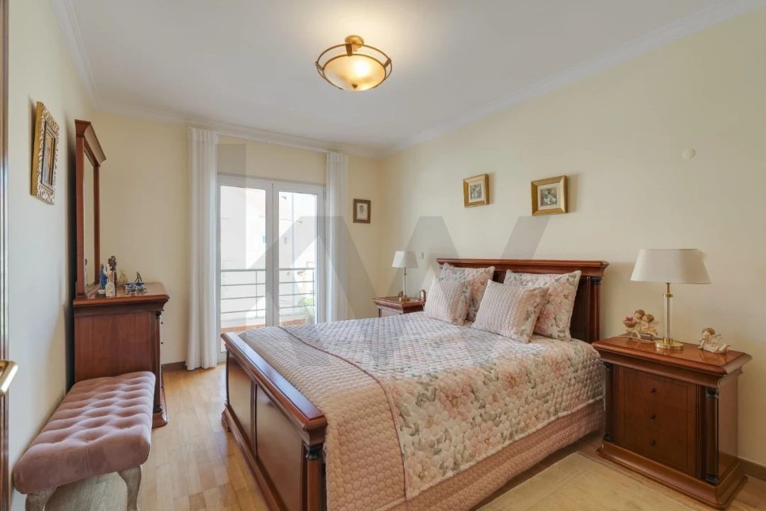 Moradia T3 para Venda em Venda do Pinheiro e Santo Estêvão das Galés Foto 26