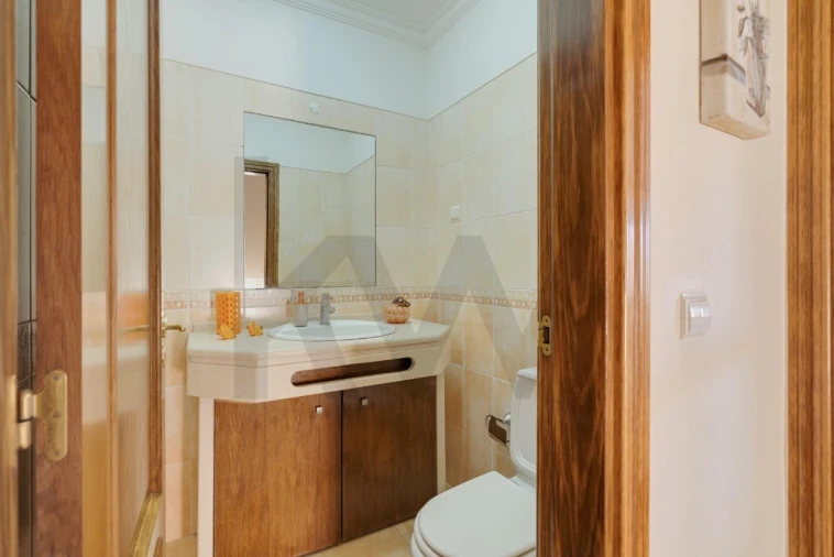 Moradia T3 para Venda em Venda do Pinheiro e Santo Estêvão das Galés Foto 18