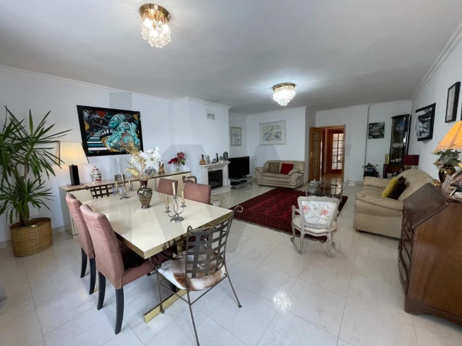 Apartamento T3 para Venda em Azambuja Foto 6