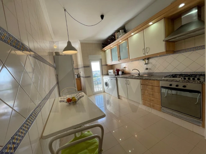 Apartamento T3 para Venda em Azambuja Foto 10