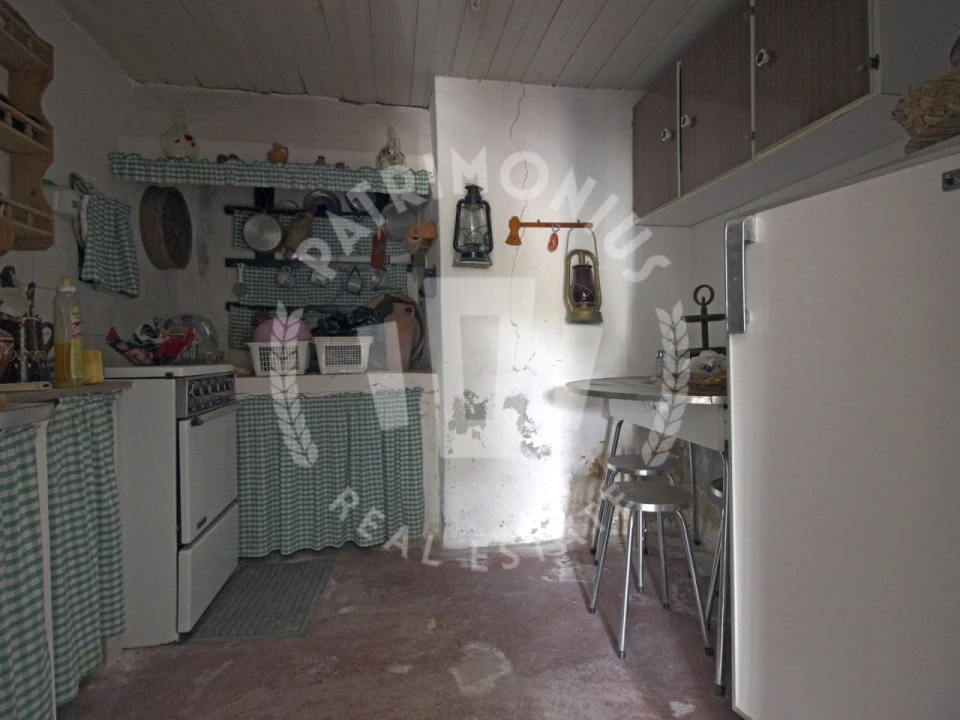 Moradia T2 para Venda em Carvoeira e Carmões Foto 10