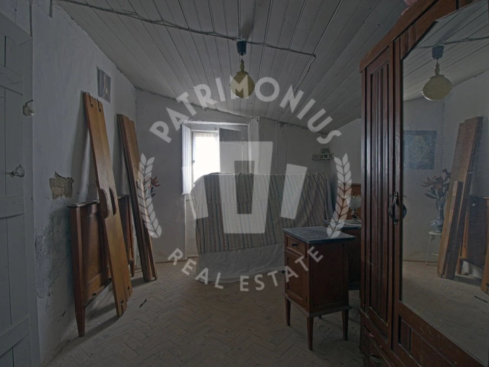 Moradia T2 para Venda em Carvoeira e Carmões Foto 11