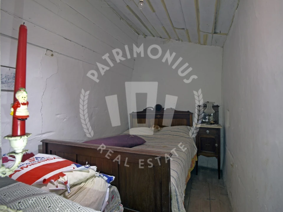 Moradia T2 para Venda em Carvoeira e Carmões Foto 16