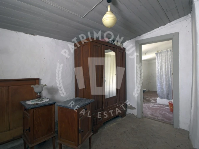 Moradia T2 para Venda em Carvoeira e Carmões Foto 12