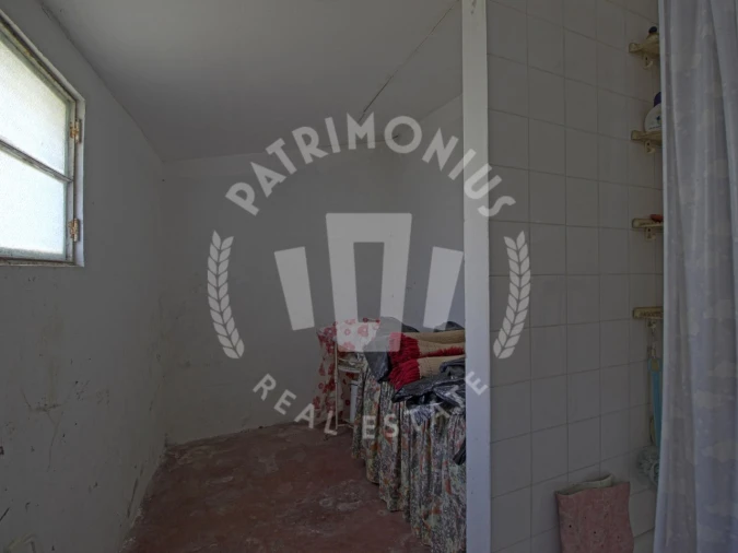 Moradia T2 para Venda em Carvoeira e Carmões Foto 14