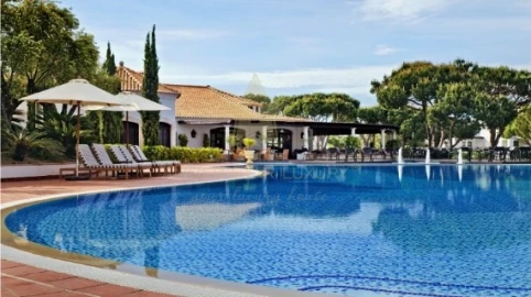 Apartamento T2 para Venda em Albufeira e Olhos de Água