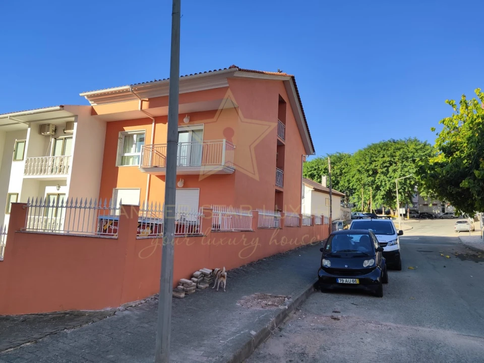 Loja para Venda em Loures Foto 18