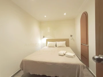 Apartamento T1 para Venda em Quarteira