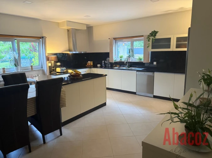 Moradia T3 para Venda em Azias Foto 9