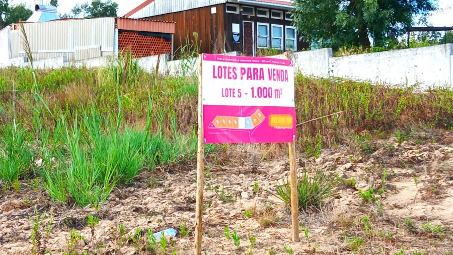 Terreno para Venda em Campelos e Outeiro da Cabeça Foto 6