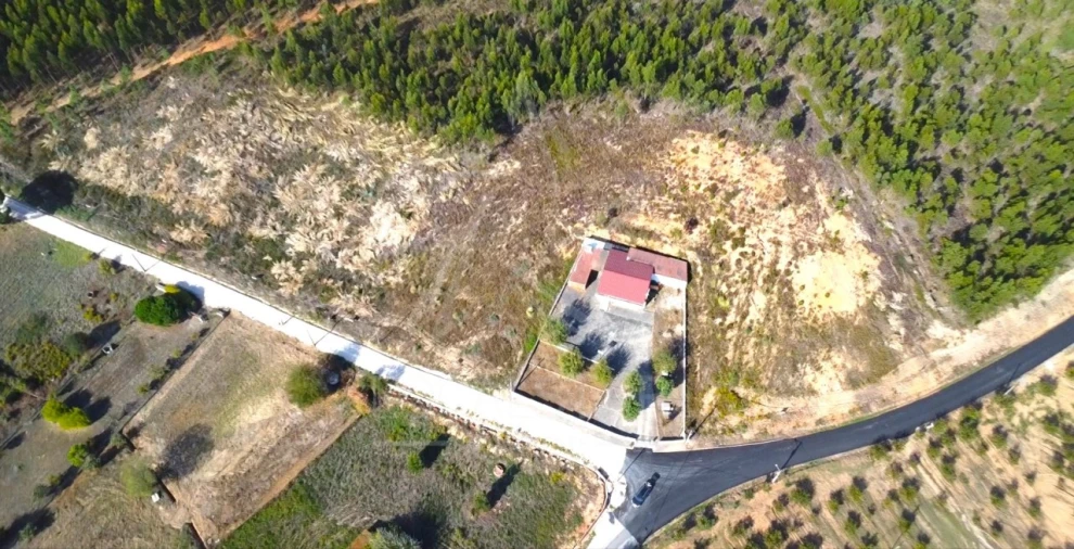 Terreno para Venda em Campelos e Outeiro da Cabeça Foto 16