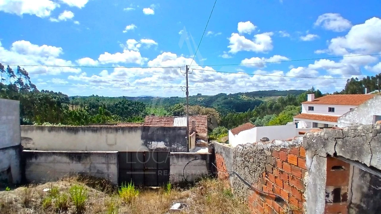 Moradia T2 para Venda em Santa Catarina Foto 5