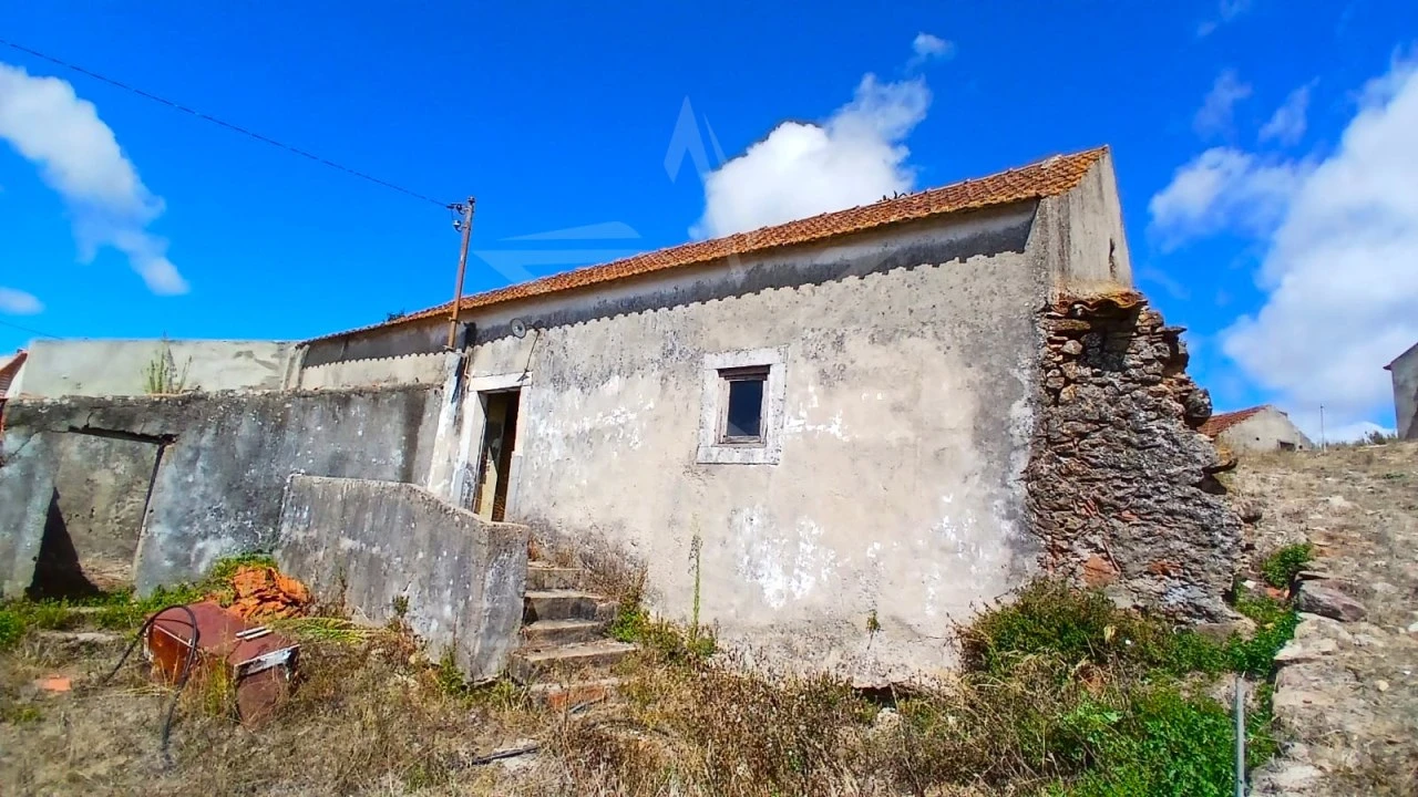 Moradia T2 para Venda em Santa Catarina Foto 2