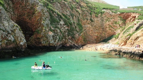 Moradia T4 para Venda em Santa Maria, São Pedro e Sobral da Lagoa