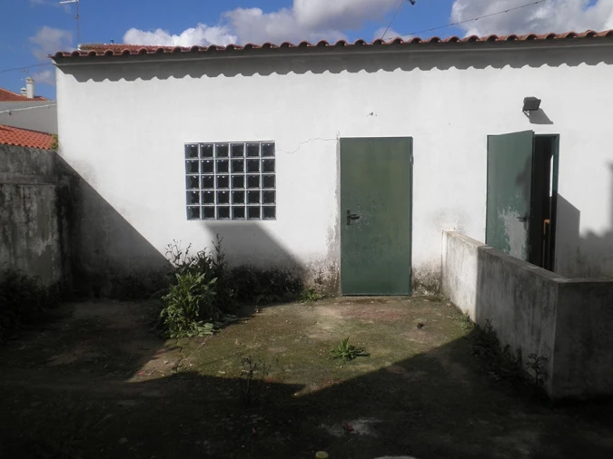 Garagem para Venda em Ponte de Sor, Tramaga e Vale de Açor Foto 5