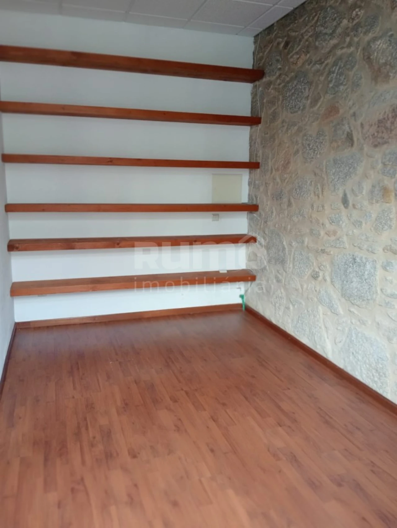 Escritório para Venda em Santa Maria Maior e Monserrate e Meadela Foto 11