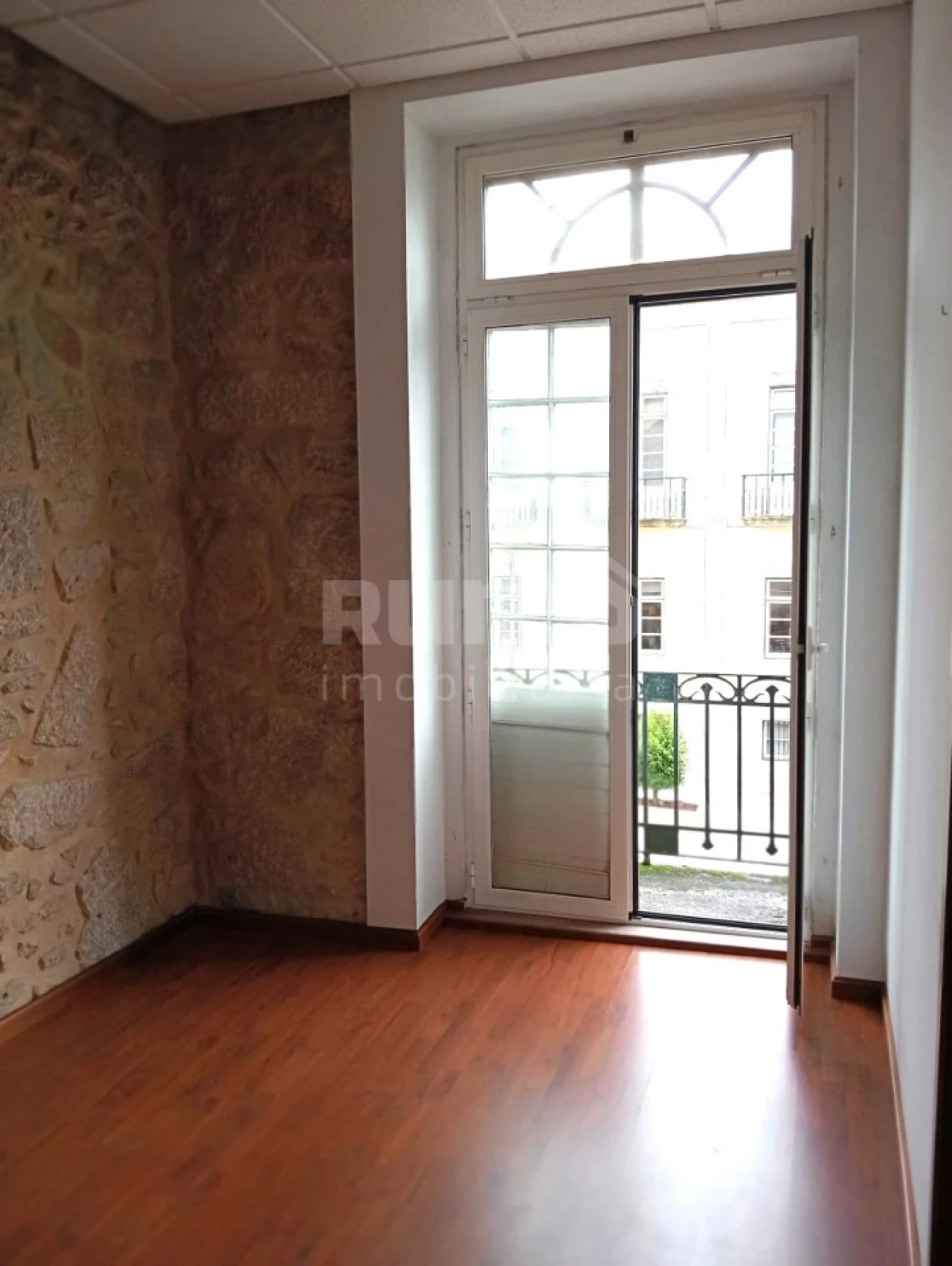 Escritório para Venda em Santa Maria Maior e Monserrate e Meadela Foto 12