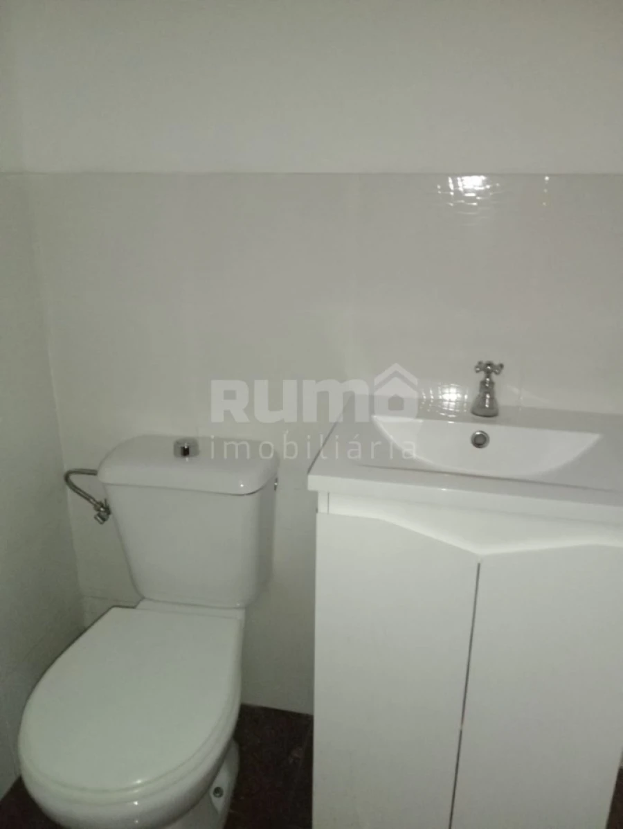 Escritório para Venda em Santa Maria Maior e Monserrate e Meadela Foto 10