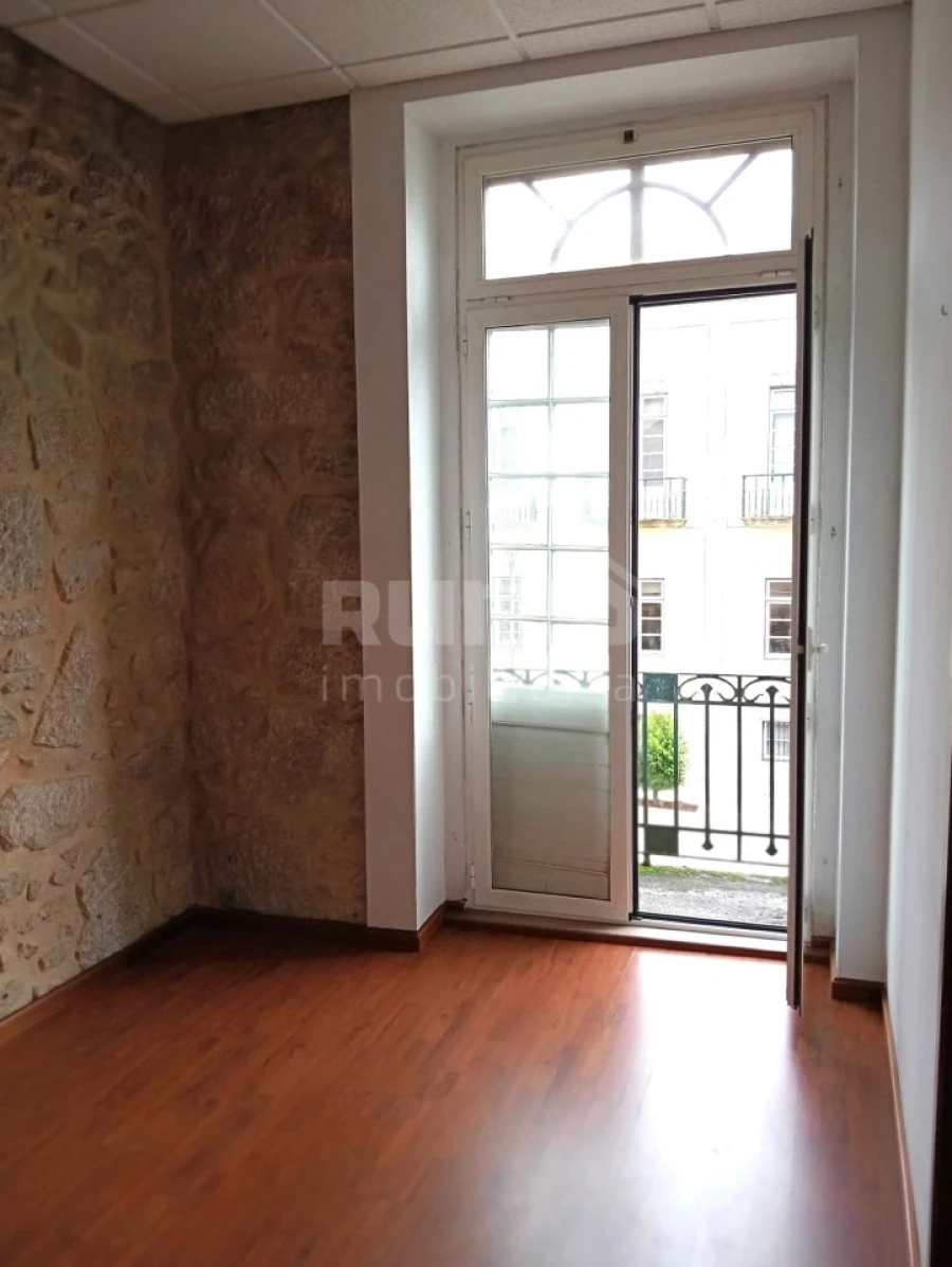 Escritório para Venda em Santa Maria Maior e Monserrate e Meadela Foto 12