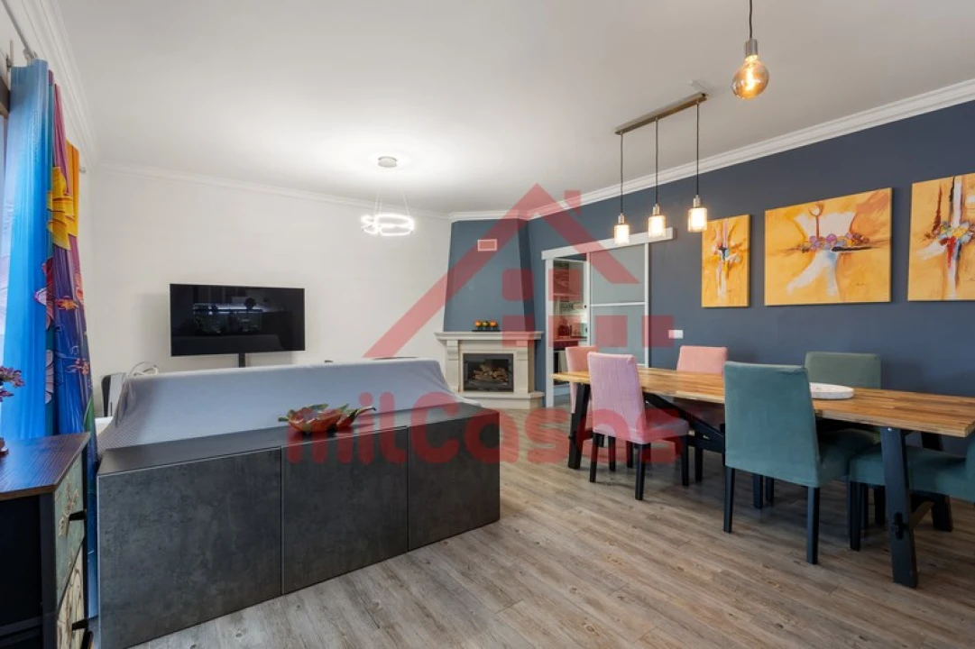 Moradia T4 para Venda em Carvalhal Foto 1