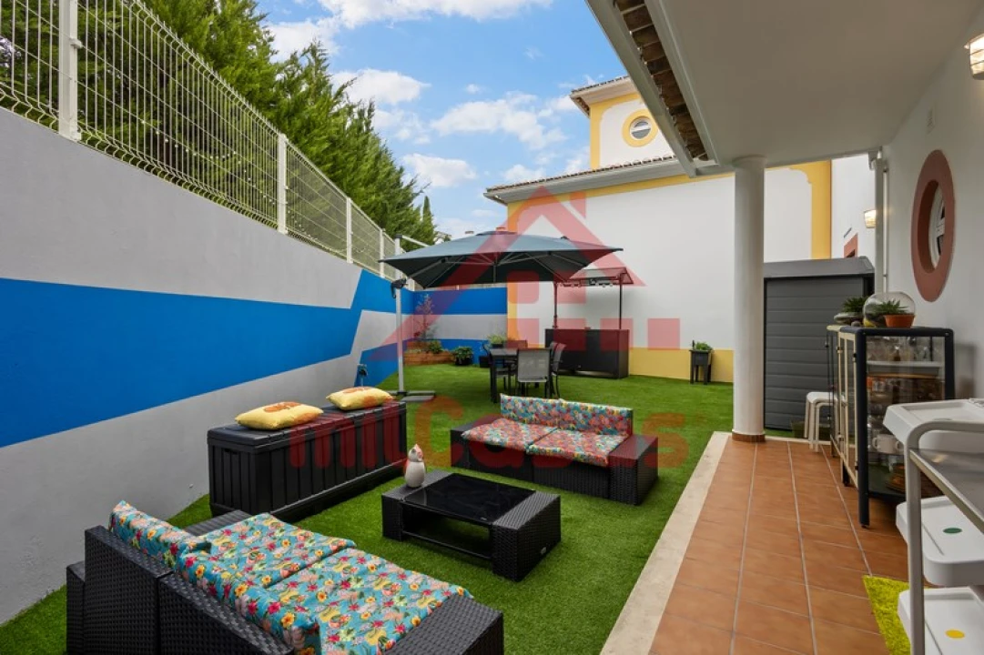 Moradia T4 para Venda em Carvalhal Foto 26