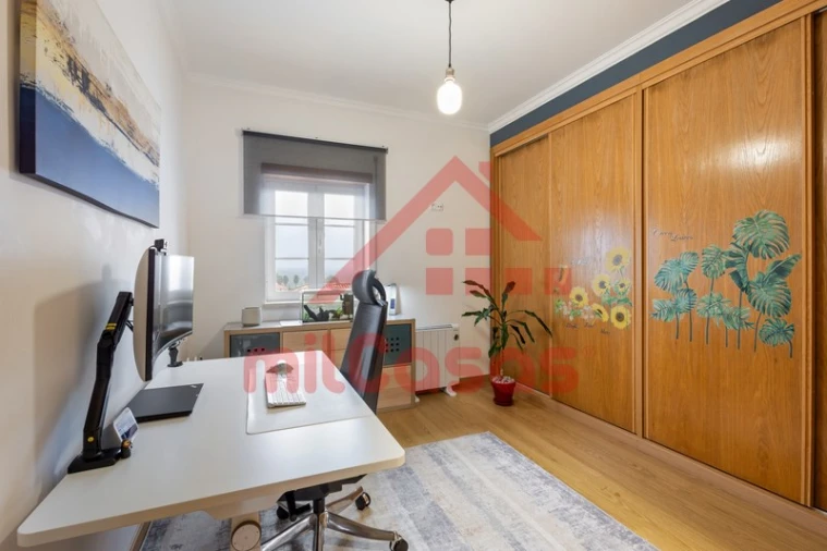 Moradia T4 para Venda em Carvalhal Foto 18