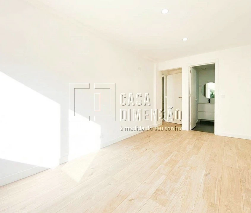 Apartamento T3 para Venda em Odivelas Foto 13