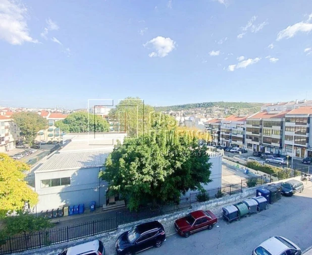 Apartamento T3 para Venda em Odivelas Foto 10