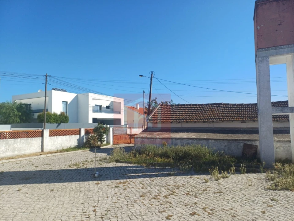 Moradia T2 para Venda em Atalaia e Alto Estanqueiro-Jardia Foto 15